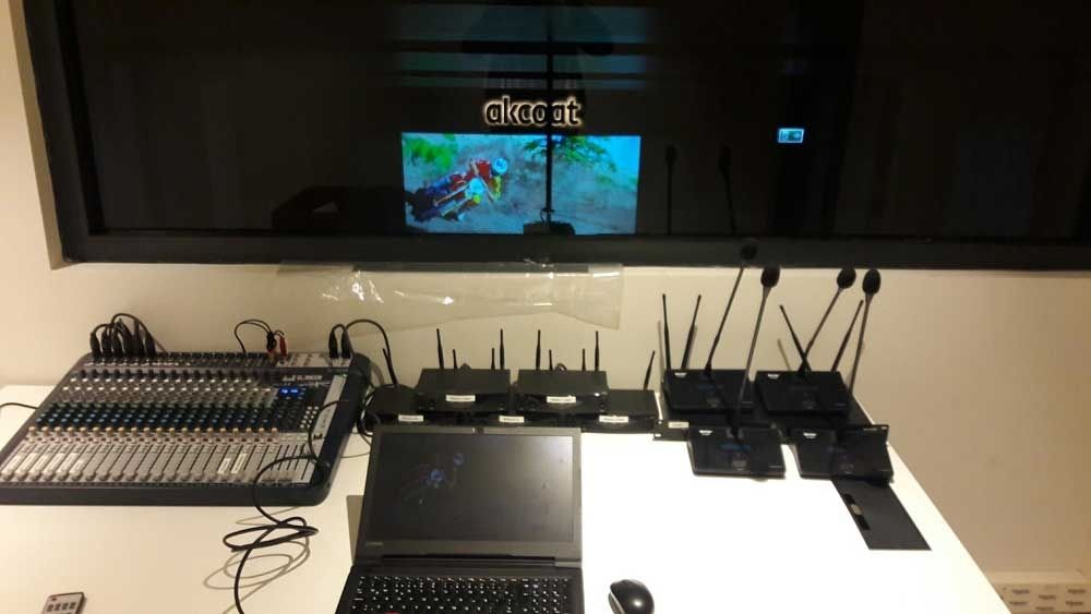service-image